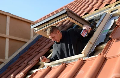 Pose de fenêtres de toit Velux à Wanquetin